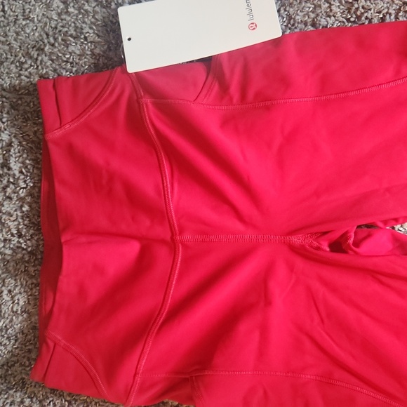 Lululemon Fast and Free High-Rise Tight 25” Pockets - Picture 4 of 8